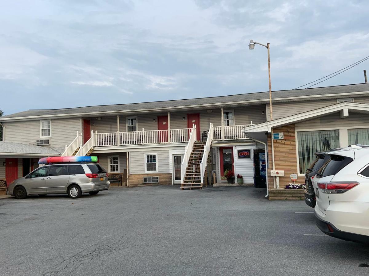 巴尔米拉荷兰汽车旅馆 外观 照片